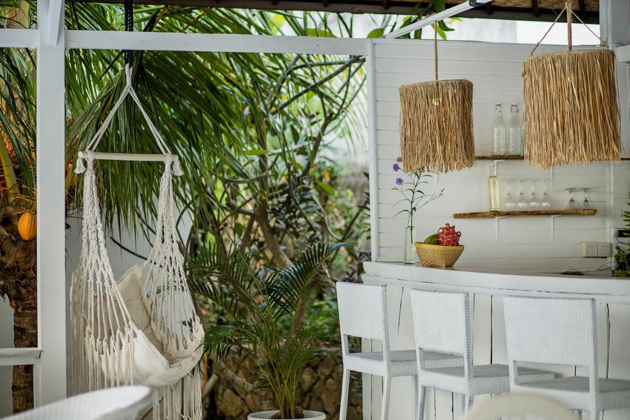 Stardust Villas Nusa Lembongan  Exterior photo