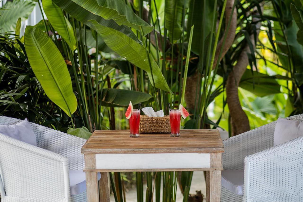 Stardust Villas Nusa Lembongan  Exterior photo