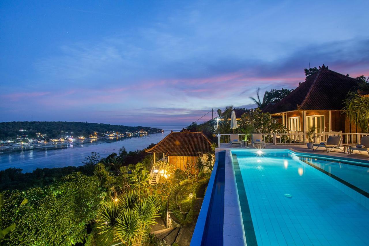 Stardust Villas Nusa Lembongan  Exterior photo